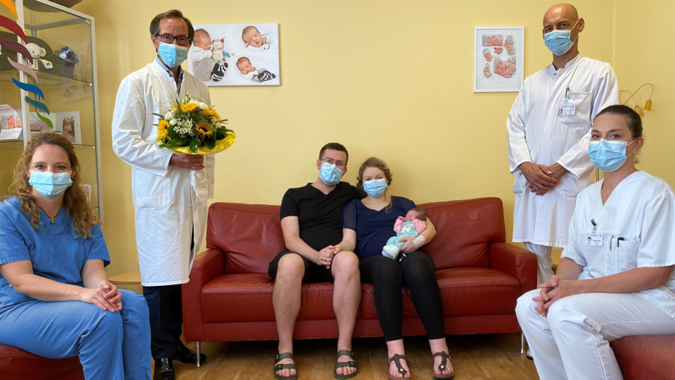 Laura Hei T Das Baby Am Caritas Krankenhaus St Josef