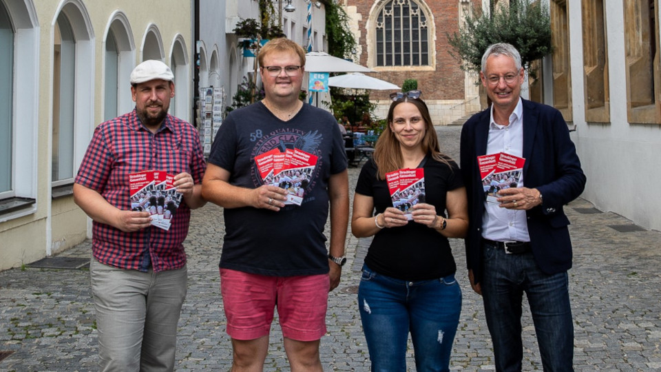 Gruppenfoto der Veranstalter