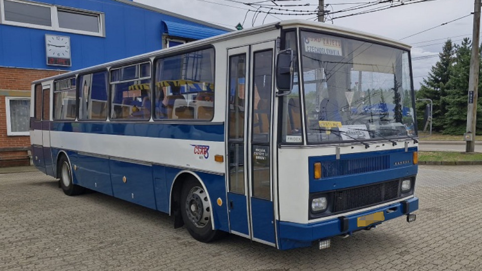 Historischer EZ86 Bus