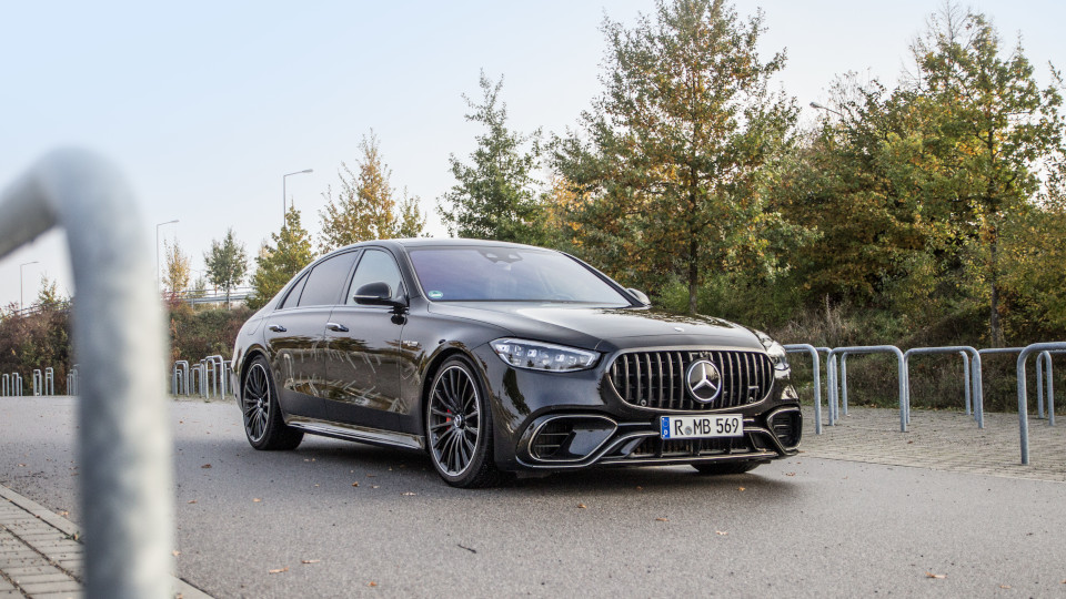 AMG Mercedes S63 E Performance