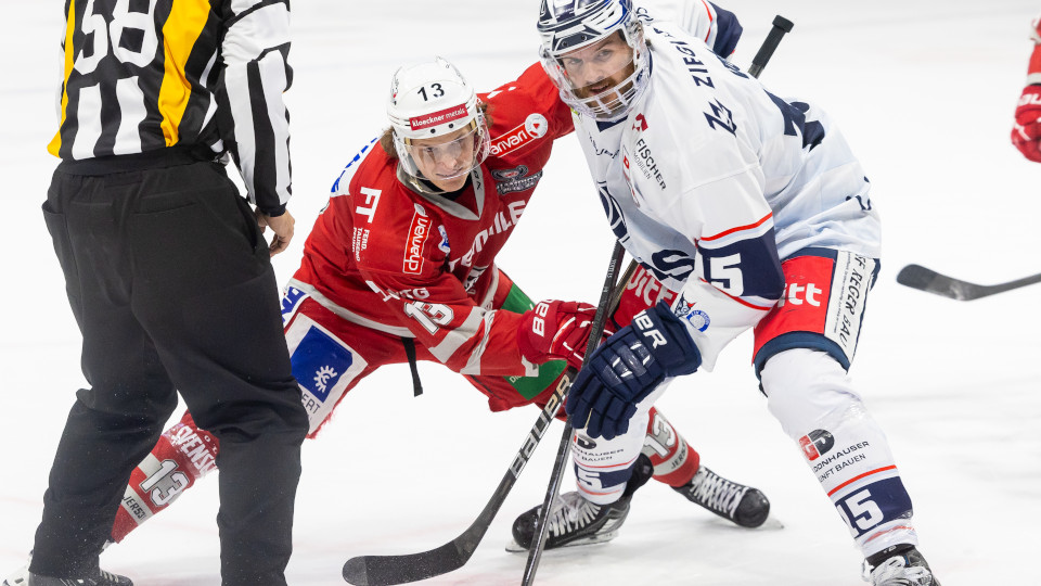 Eishockey Spieler auf dem Eis